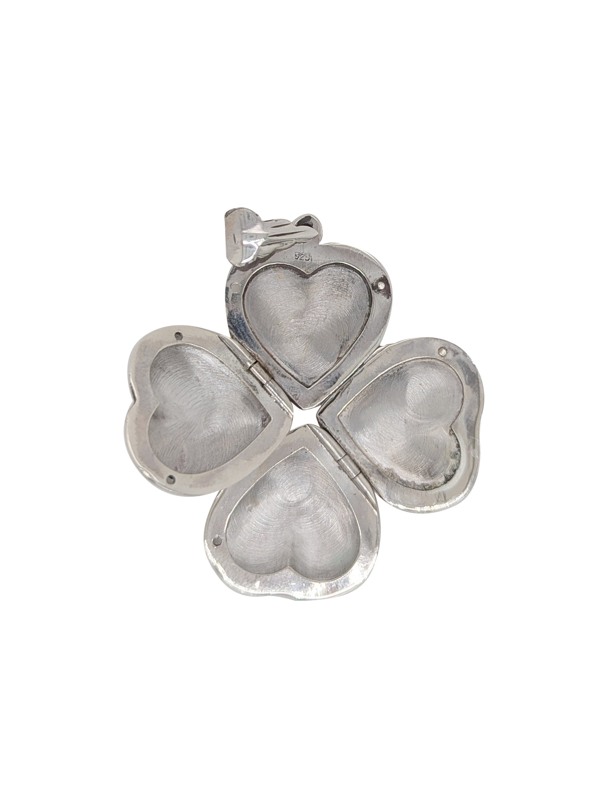 Sterling silver 22mm 4 leaf clover & Heart Locket pendant, holds 4 photos