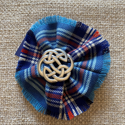 Large Rosette in Glen Innes Tartan